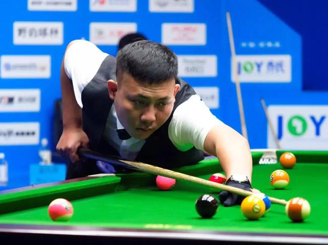 加盟帕尔马 加盟帕尔马