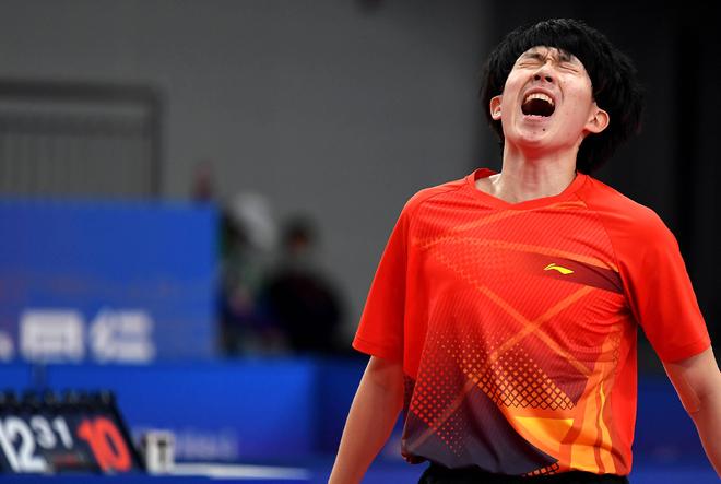 随着球队阵 随着球队阵